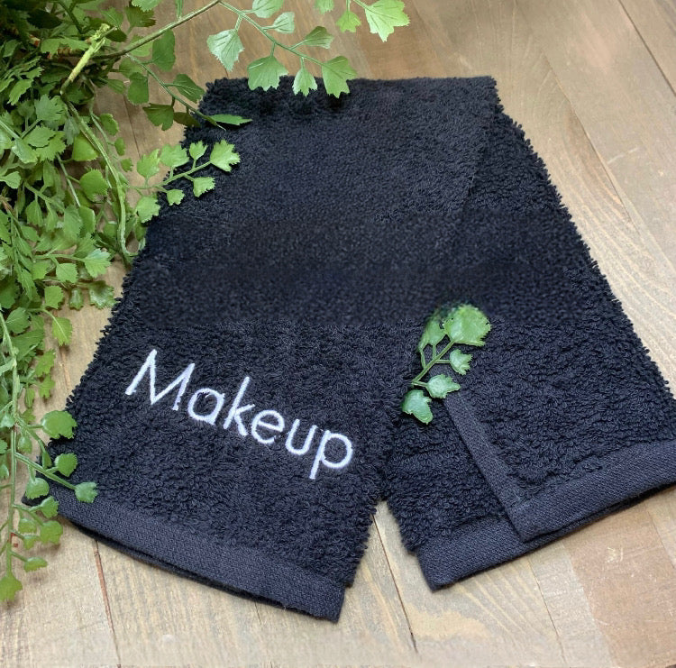 Cherry Blossom & Neroli or Lavender & Chamomile Oil Cleanser With Cotton Embroidered Make-up Towel