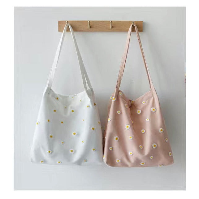 Handbag | Canvas Tote | Embroidered Daisies | 100% Cotton | Purse