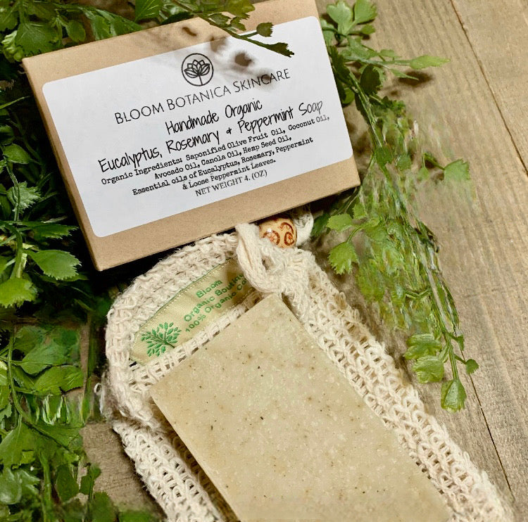 Eucalyptus, Rosemary and Peppermint handmade Soap. Approximately a 4ounce bar. Comes with a free Ramie Soap saver drawstring case. 