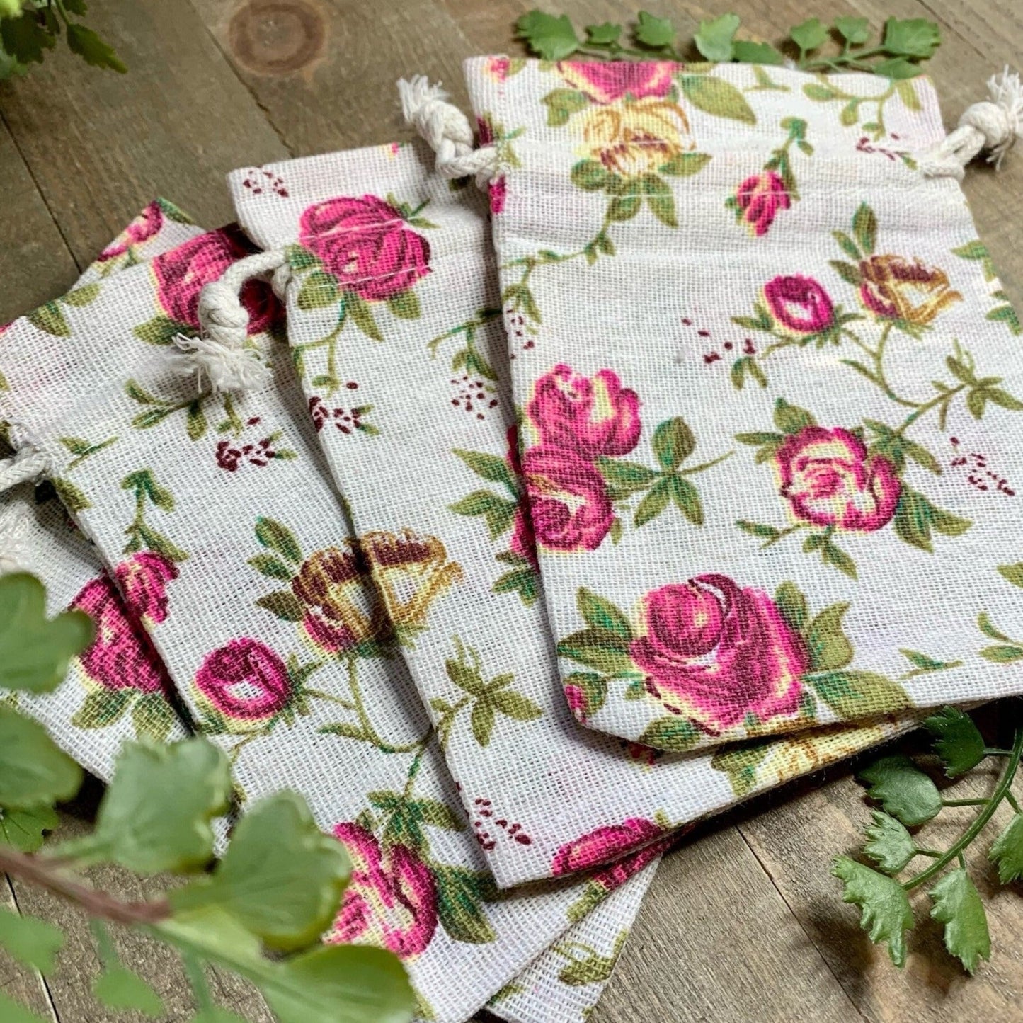 Gift Bags Rose Print Set of 4 | Size 4X5.5 Burlap Drawstring Bags | Party Supplies